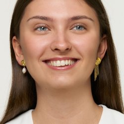 reringe, uens par med naturperler og kder